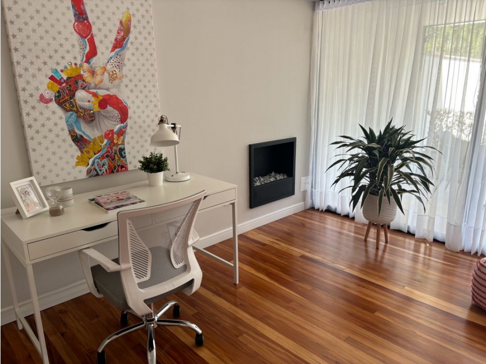 SANTA BARBARA ALTA VENTA CASA RECIEN REMODELADA — foto 5