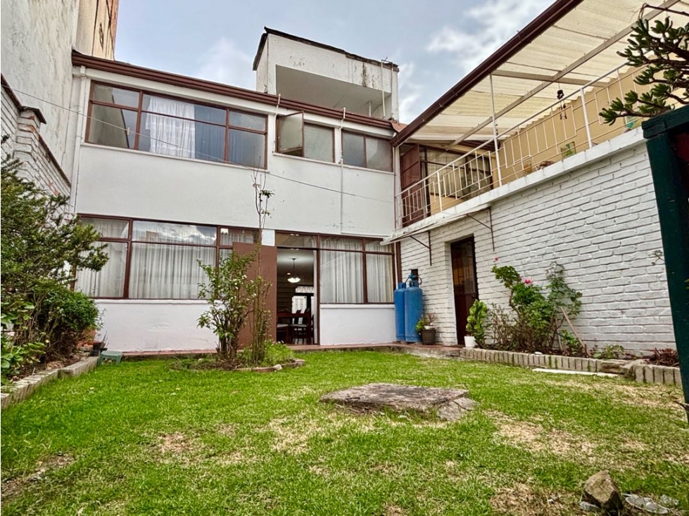 SANTA BÁRBARA ORIENTAL - USAQUÉN - CASA PARA PROYECTO O VIVIENDA — foto 2