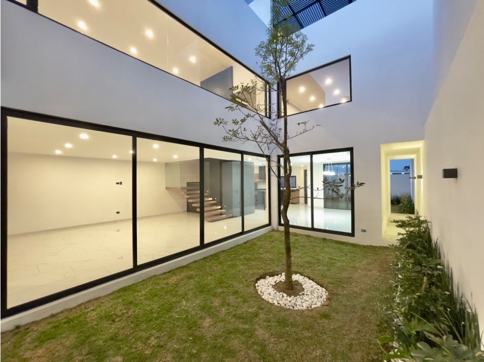 Casa Nueva en Venta Metepec en Residencial Santoveña Amplia y Lujosa — foto 6