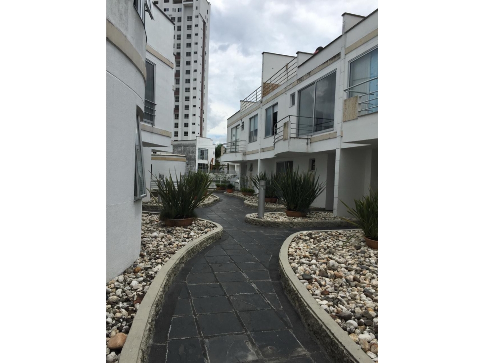 Sc Casa en pinares Venta