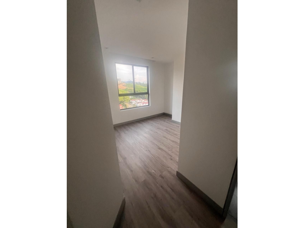 SC SE RENTA APTO EN PINARES PISO 14 — foto 6