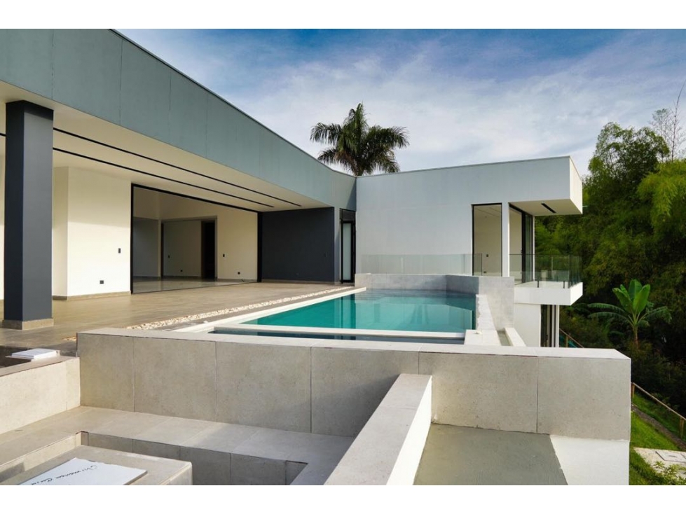 SC SE VENDE CASA CAMPESTRE EN PAVAS CERRITOS