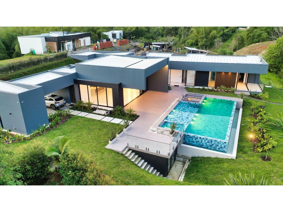 SC SE VENDE CASA EN PAVAS