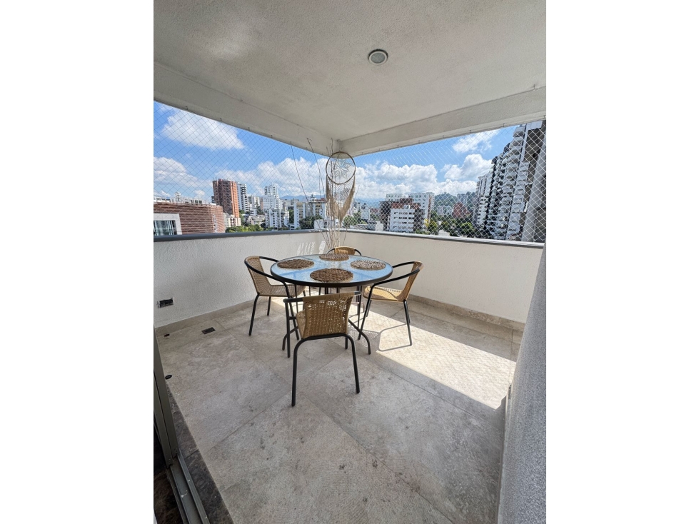 SC SE VENDE PENTHOUSE REMODELADO EN PINARES - 5