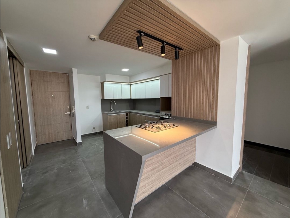 SE VENDE APARATAMENTO EN EL BARRIO LAURELES — foto 3