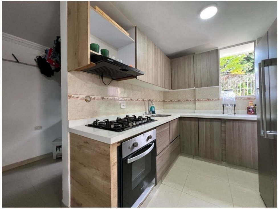 SE VENDE CASA EN LA AVENIDA CENTENARIO — foto 5