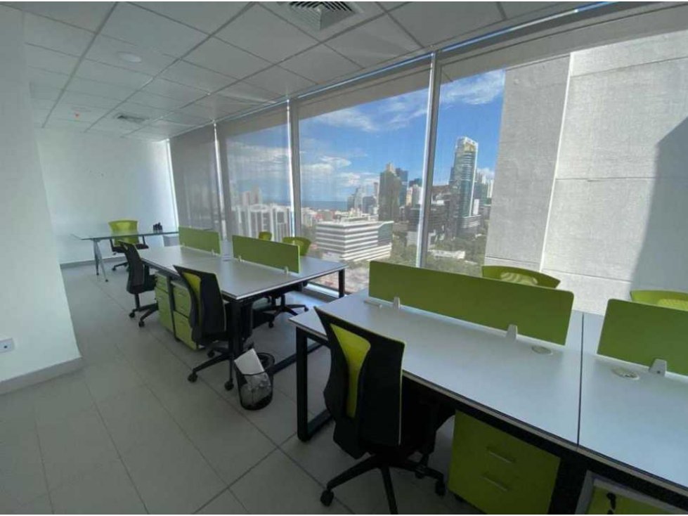 SE ALQUILA AMPLIA OFICINA AMOBLADA 130.82MTS SORTIS BUSINESS TOWER — foto 2