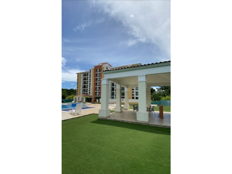 Se Alquila Apartamento Amoblado, Costa Verde