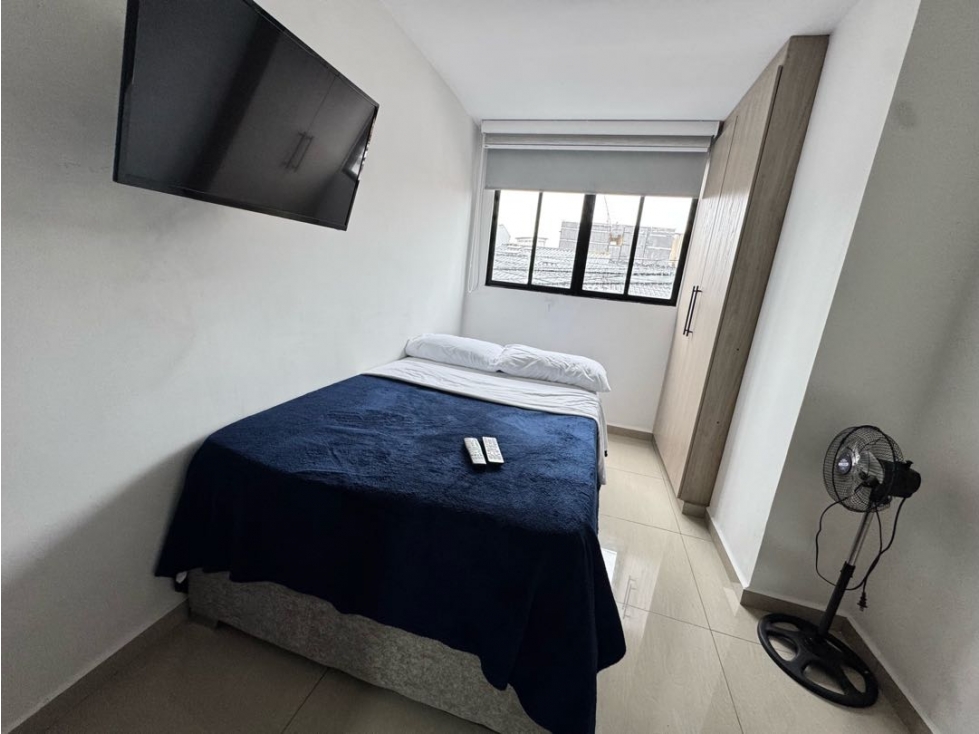 SE ALQUILA APARTAESTUDIO AMOBLADO CENTRAL EBR — foto 3
