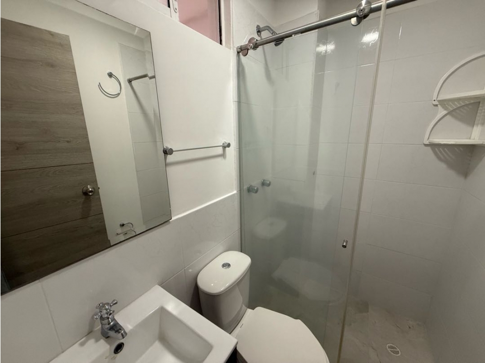 SE ALQUILA APARTAESTUDIO EN CHAMPAGÑAT SERVICIOS INCLUIDOS — foto 5