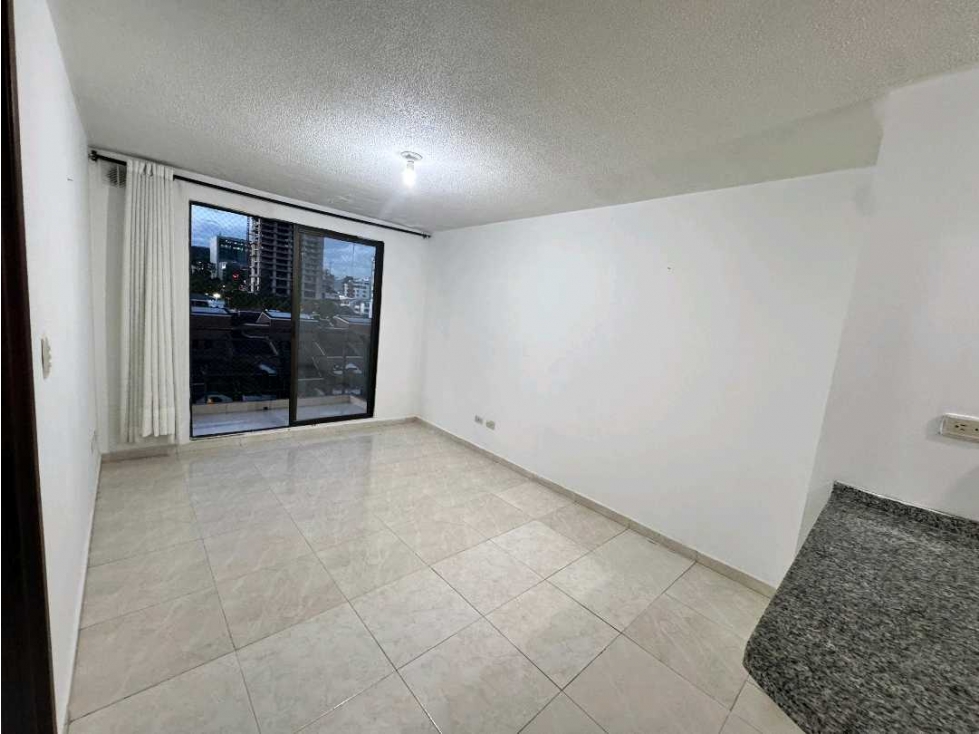 SE ALQUILA APARTAESTUDIO EN PINARES — foto 4