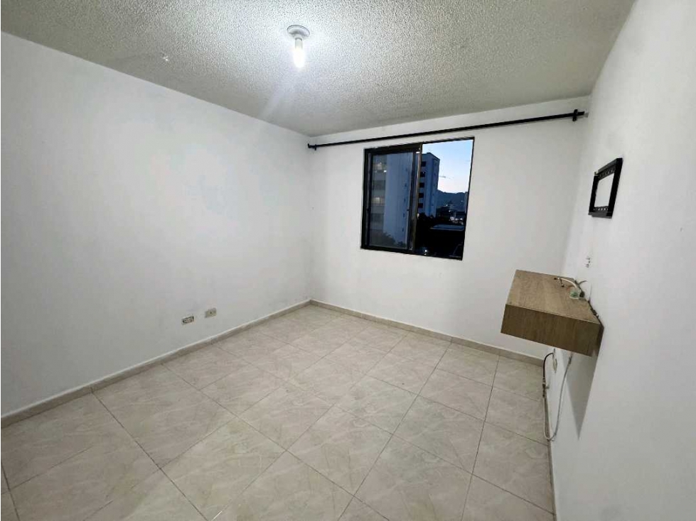 SE ALQUILA APARTAESTUDIO EN PINARES — foto 5
