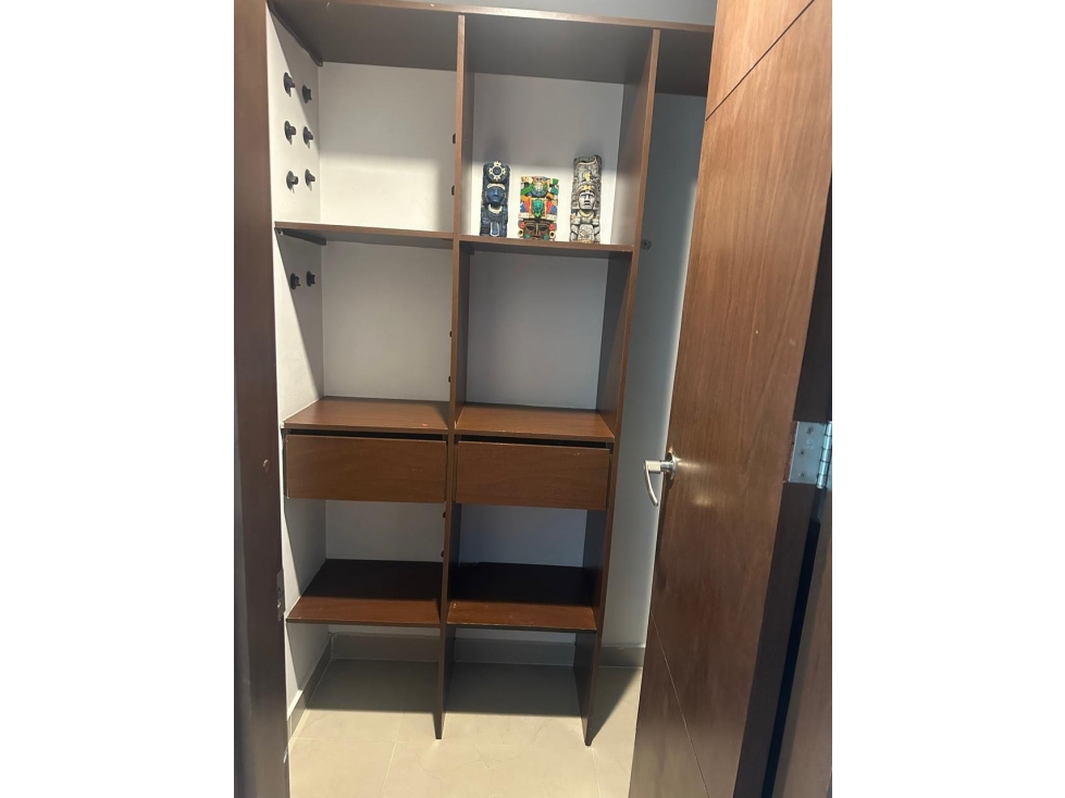 SE ALQUILA APARTAMENTO DE TRES HABITACIONES EN ALAMOS — foto 5
