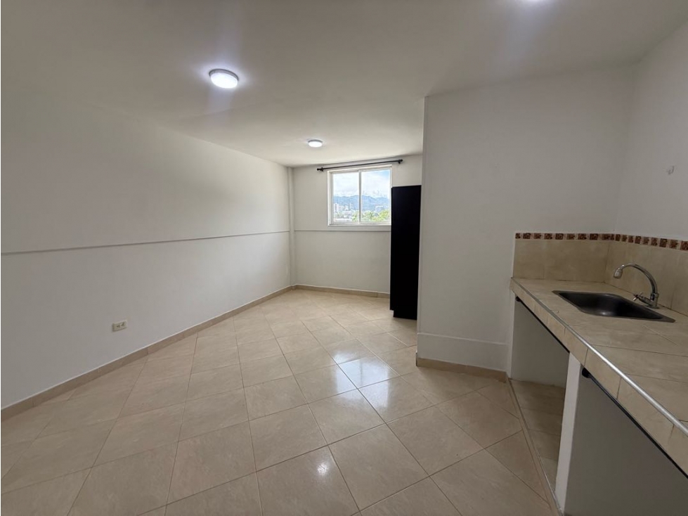 ALQUILO APARTAESTUDIO UN AMBIENTE JUNIN CUARTO PISO SERVICIOS INCLUID