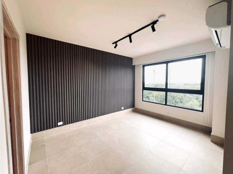 SE ALQUILA APARTAMENTO VACIO EN SANTA MARIA — foto 3