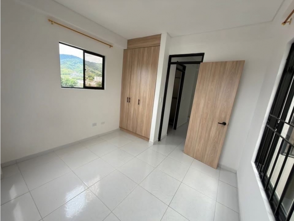 Se alquila apartamento 2 habitaciones en Dosquebradas,Buenos Aires — foto 3