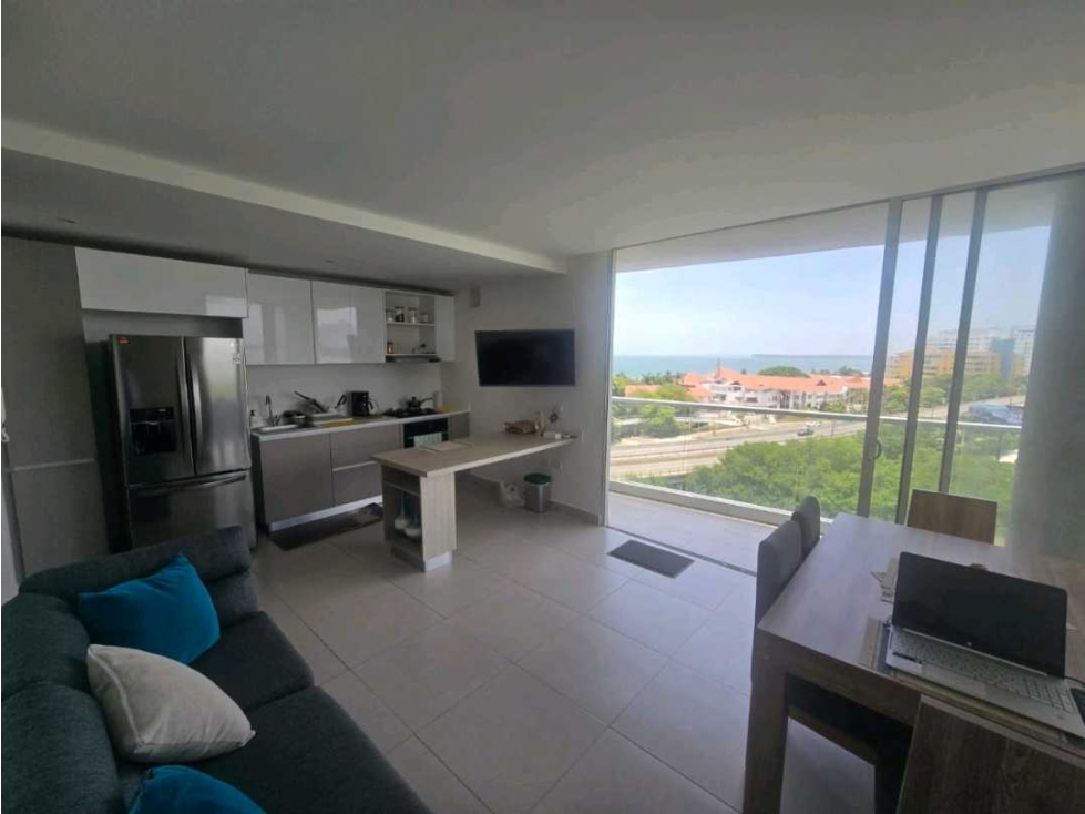SE ALQUILA APARTAMENTO AMOBLADO EN CARTAGENA