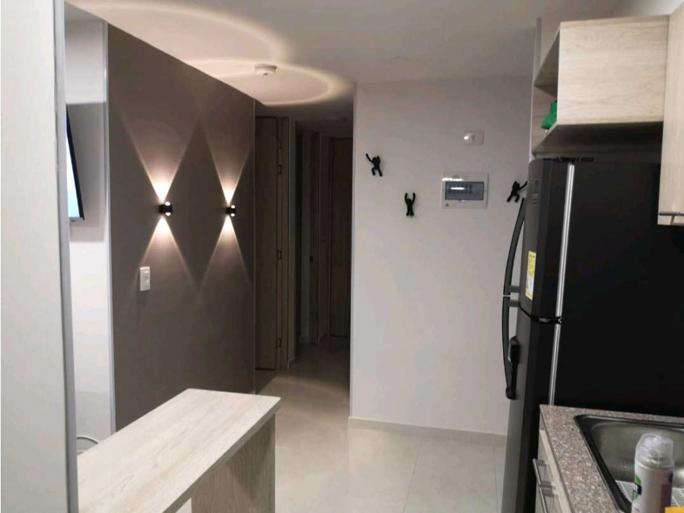 SE ALQUILA APARTAMENTO AMOBLADO AV CONDINA #1 — foto 3