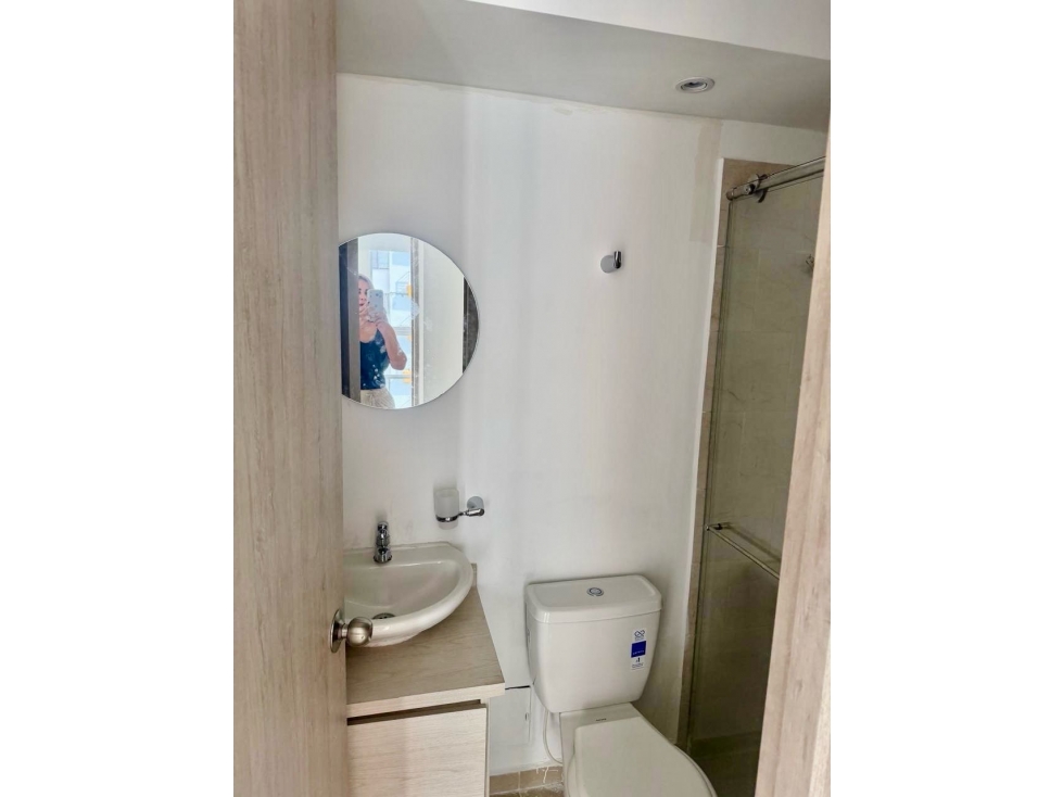 Se ALQUILA apartamento, av 19 norte , Armenia Quindío. — foto 2