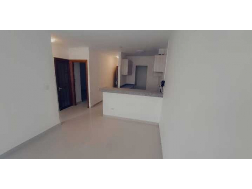 SE ALQUILA APARTAMENTO EN BETANIA EL DORADO — foto 4