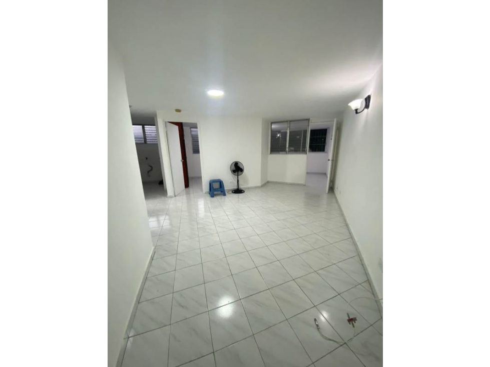 se alquila apartamento en Carrasquilla — foto 2
