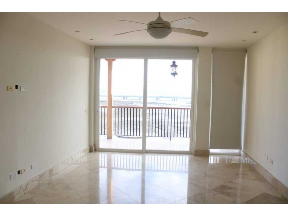SE ALQUILA APARTAMENTO EN CASCO VIEJO - 2