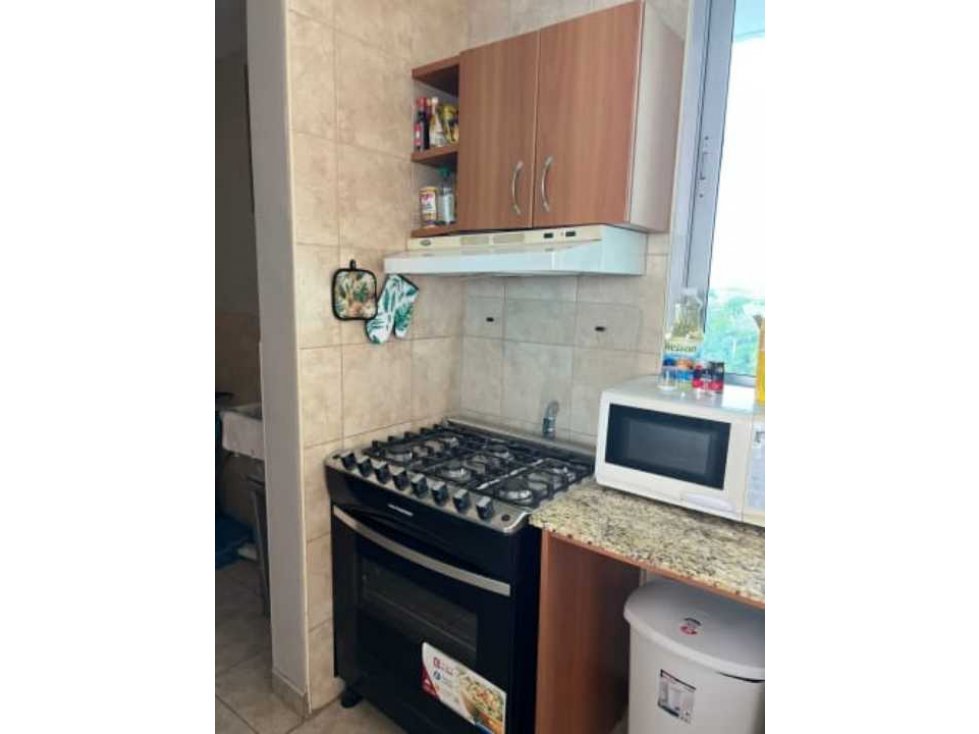 SE ALQUILA APARTAMENTO AMOBLADO EN CHAME - 5
