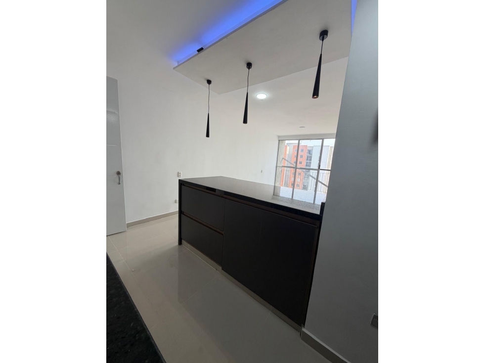 SE ALQUILA APARTAMENTO EN CIUDAD PACÍFICA PARQUEADERO PROPIO - 2