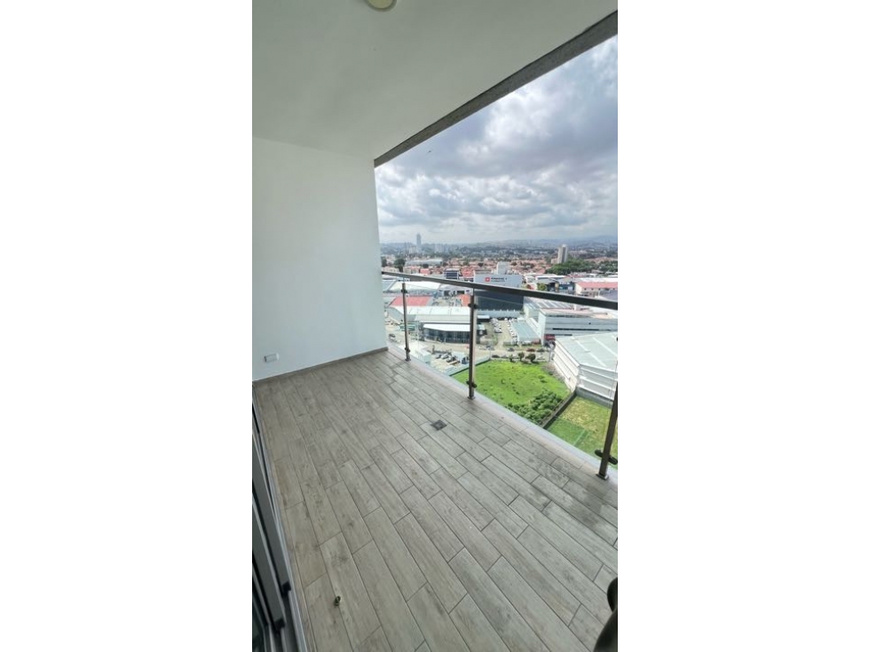 SE ALQUILA APARTAMENTO EN COSTA DEL ESTE - 1