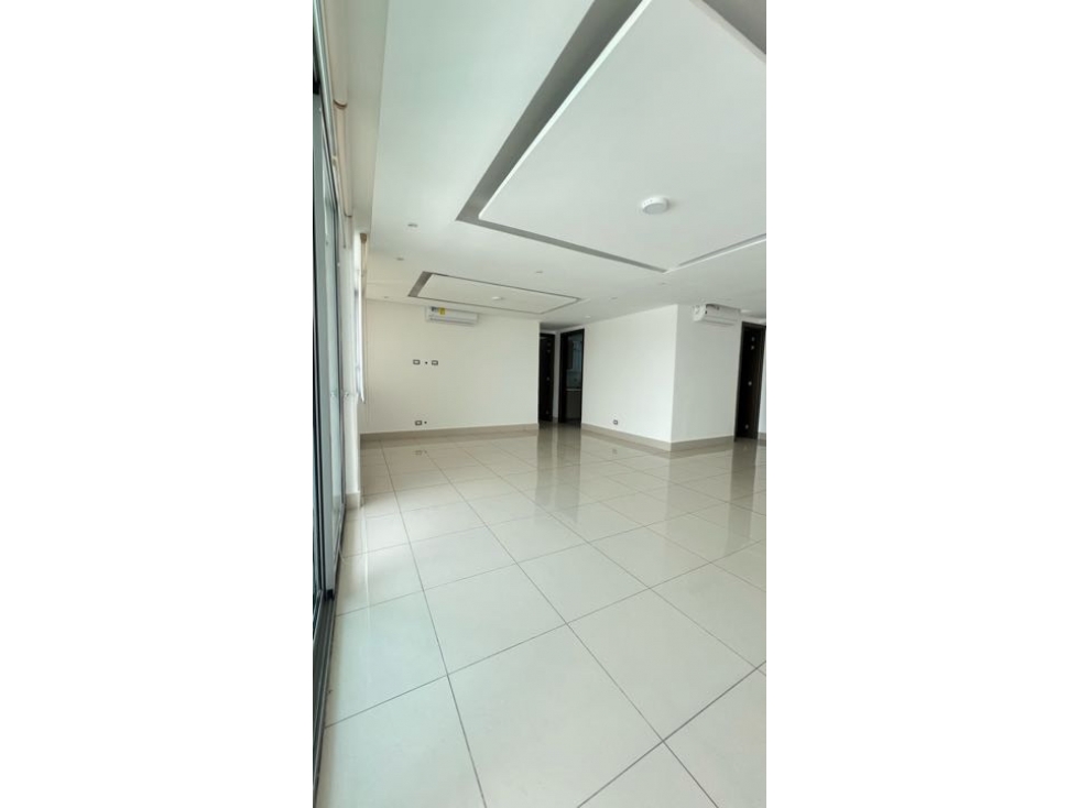 SE ALQUILA APARTAMENTO EN COSTA DEL ESTE — foto 4