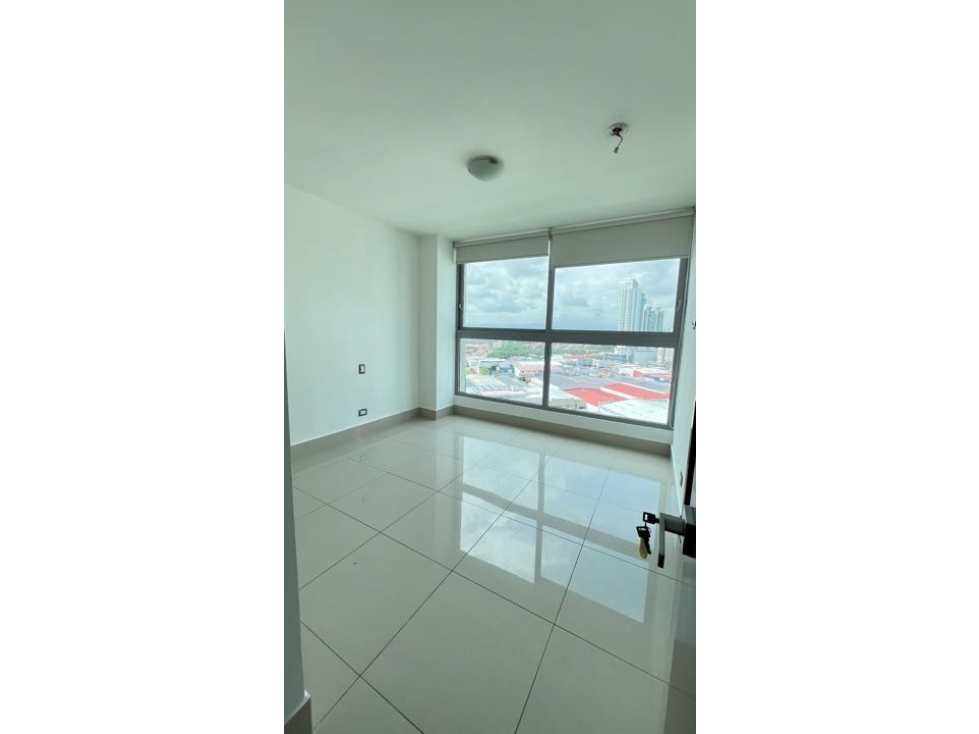 SE ALQUILA APARTAMENTO EN COSTA DEL ESTE — foto 6