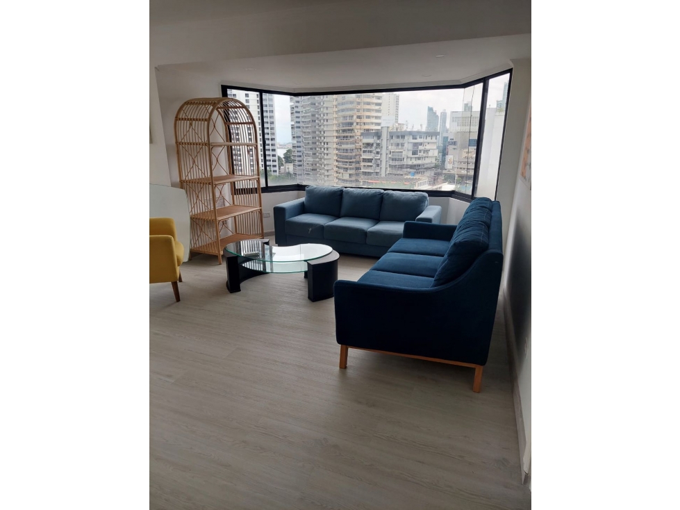 Se alquila apartamento en Paitilla
