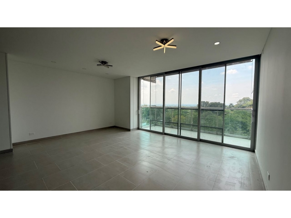 Se alquila apartamento en Pance — foto 3