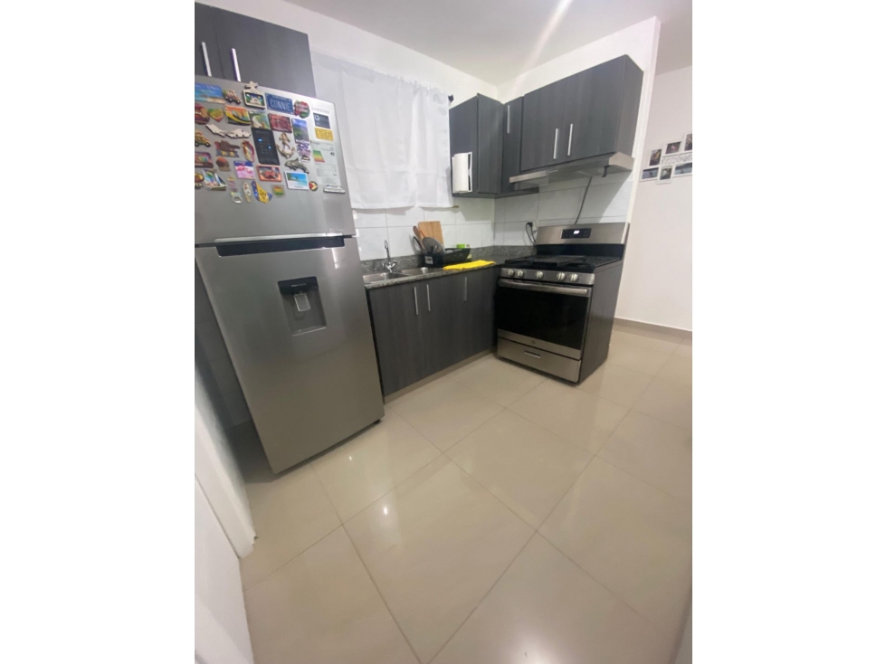 Se alquila apartamento en Sabanitas - 3
