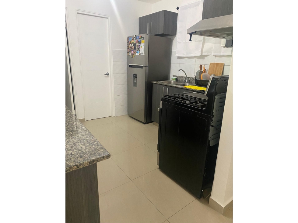 Se alquila apartamento en Sabanitas - 4