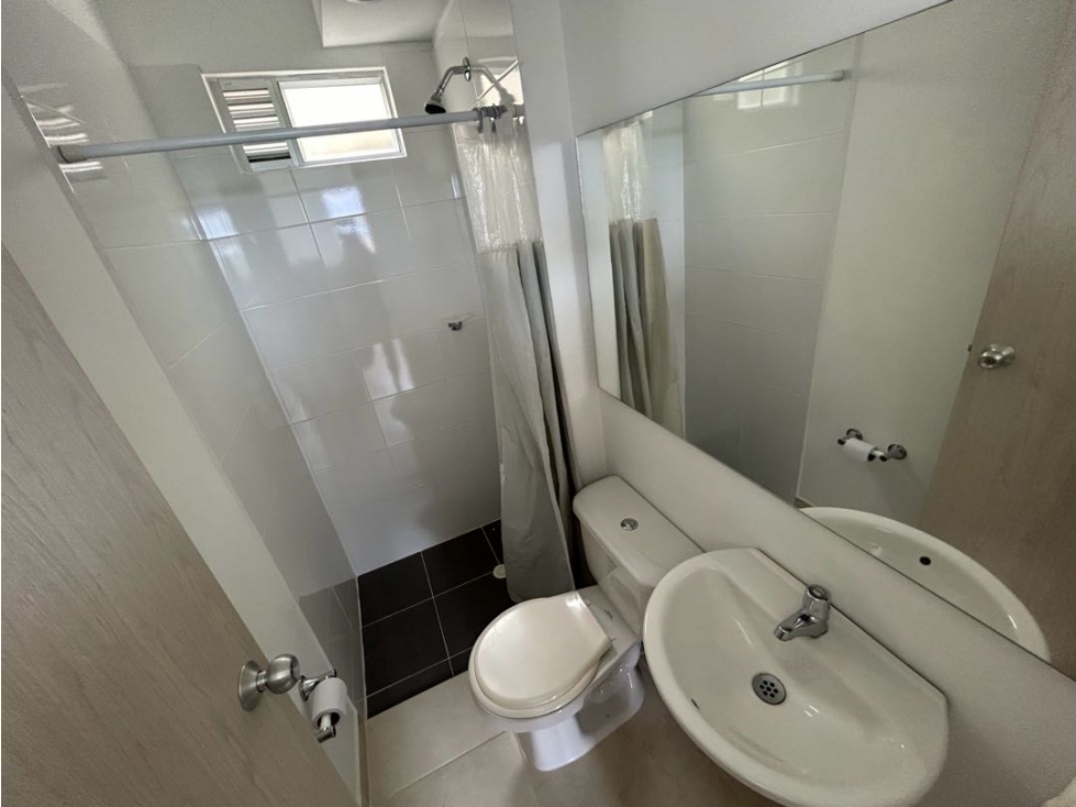 SE VENDE APARTAMENTO OCTAVO PISO EN JAMUNDI UR PASEO DE PANG — foto 5