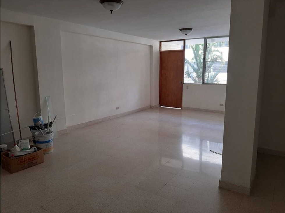 SE ALQUILA APARTAMENTO PH CASARES EL CANGREJO 2 REC +CBE VACIO JP — foto 2
