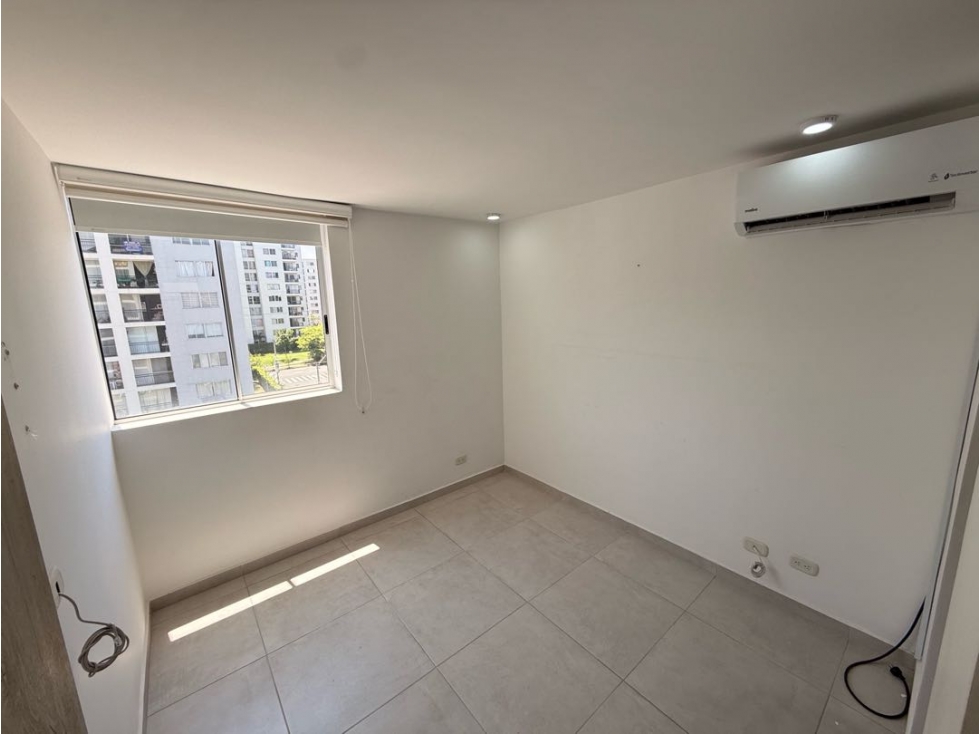 SE ALQUILA APTO REMODELADO EN KACHIPAY QUINTO PISO — foto 2