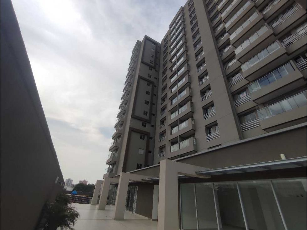 Se alquila bonito apartamento en Ciudad Jardin Barranquilla