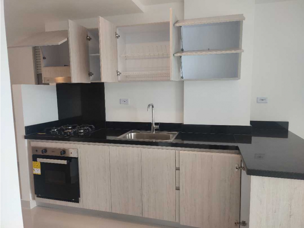 Se alquila bonito apartamento en Ciudad Jardin Barranquilla — foto 4