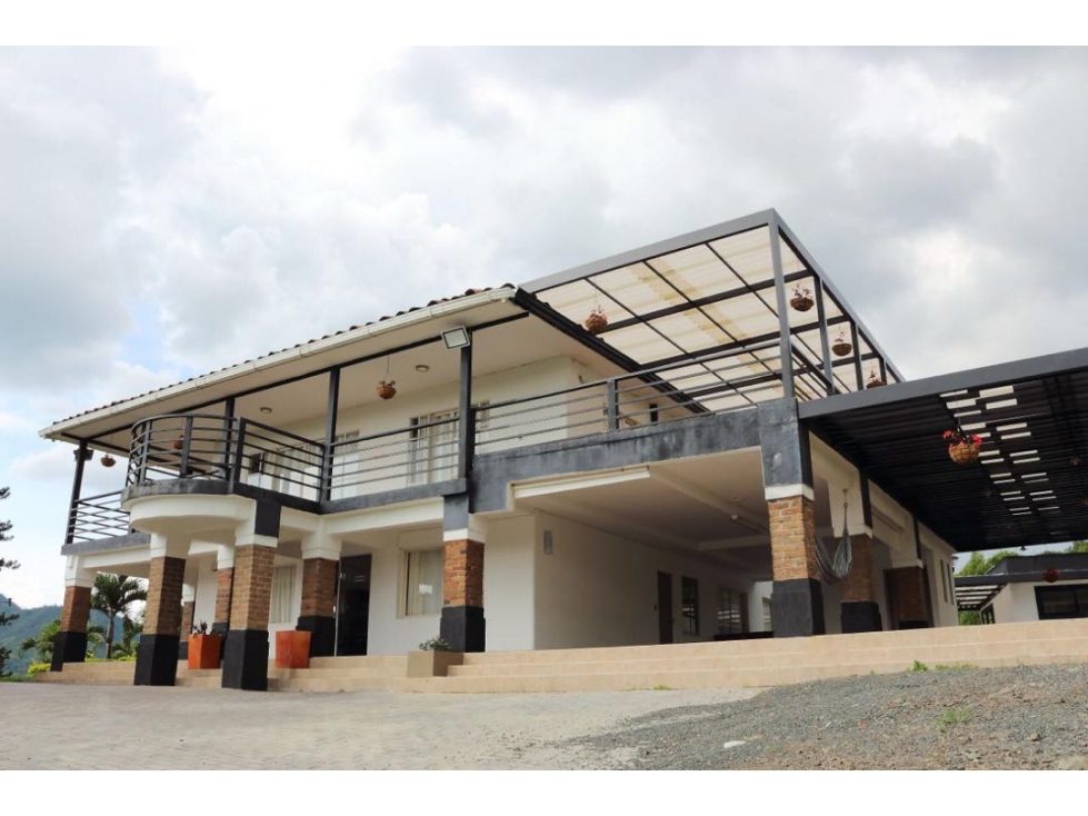 Se Alquila finca por dias Combia , 14 Habitaciones, COMBIA PEREIRA