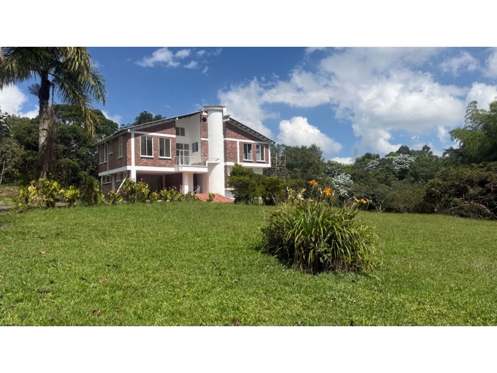 Se Alquila Casa Campestre en Conjunto en Circasia Quindío - 2