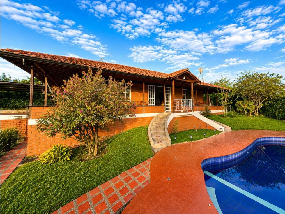 SE ALQUILA CASA CAMPESTRE EN LA ESTRELLA, MORELIA — foto 4