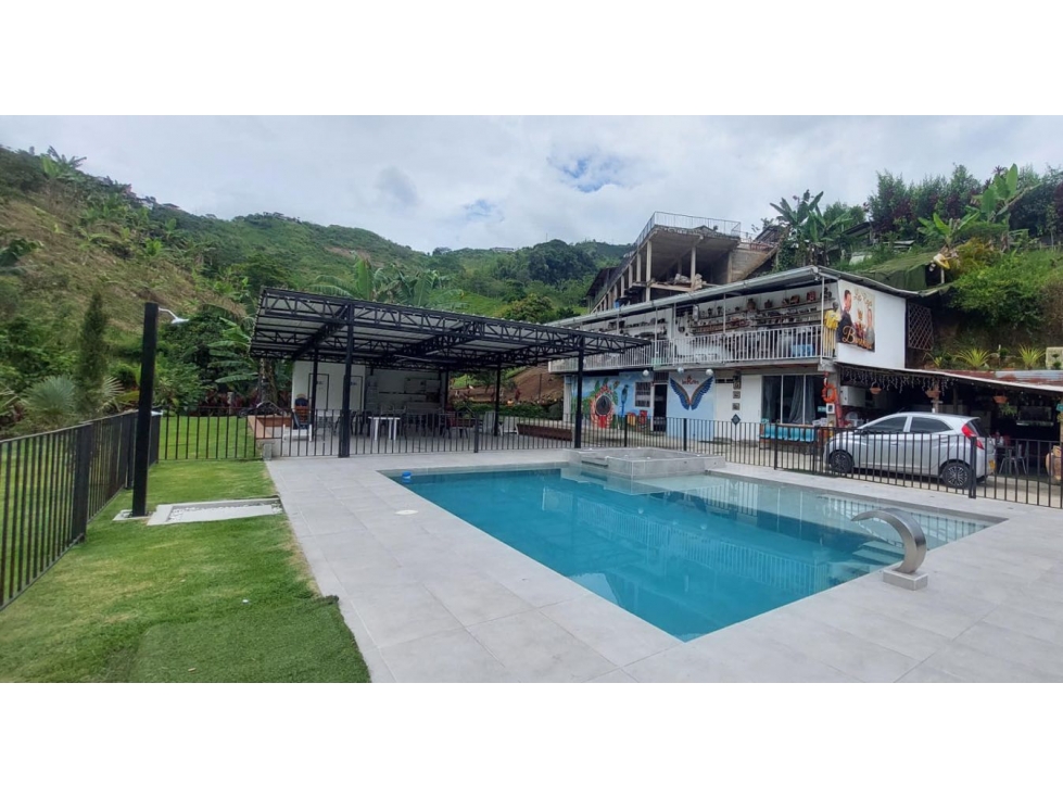 SE ALQUILA POR DÍAS FINCA EN MORELIA