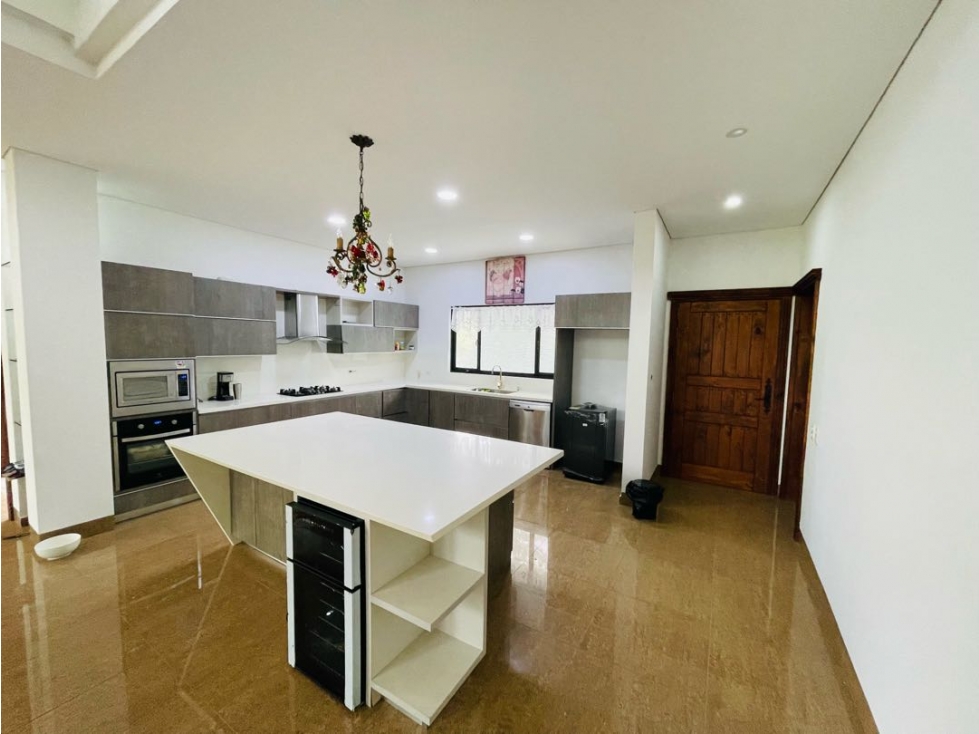 Se alquila casa campestre Llanogrande en unidad cerrada — foto 4