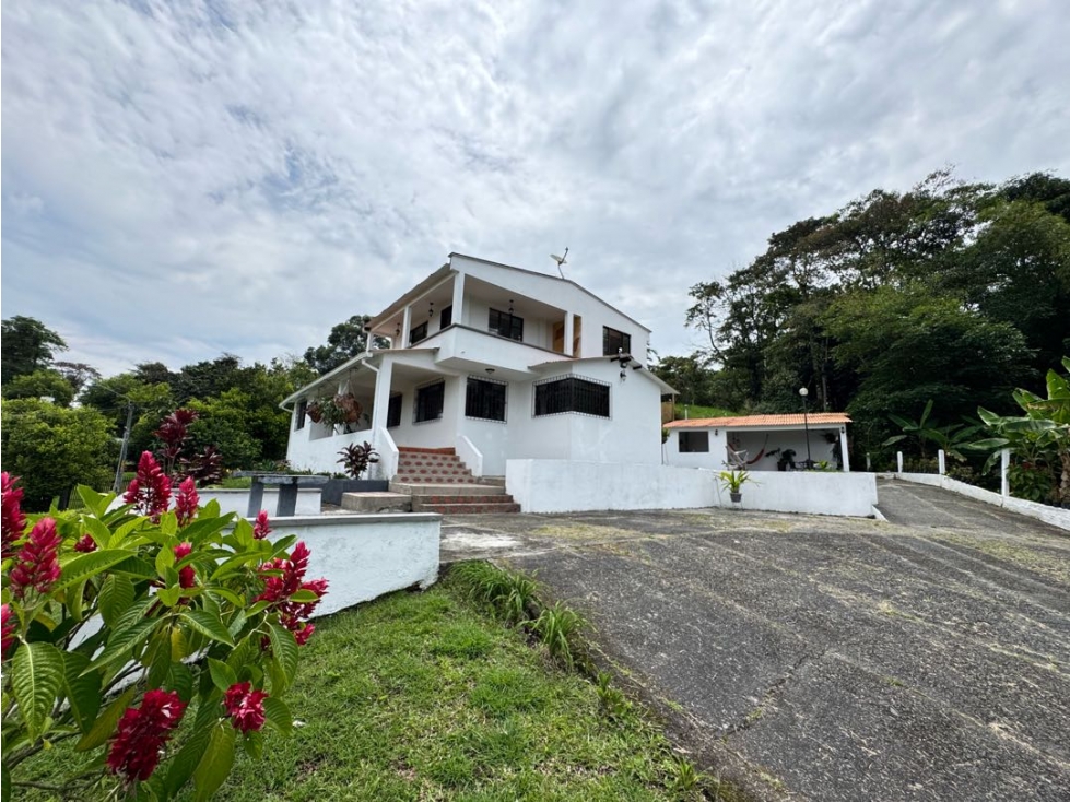 Se Alquila Casa Campestre Via Armenia, Liceo Frances - 4