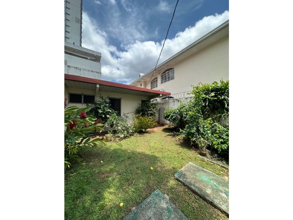 SE ALQUILA CASA COMERCIAL EN SAN FRANCISCO $3,300 AM — foto 3