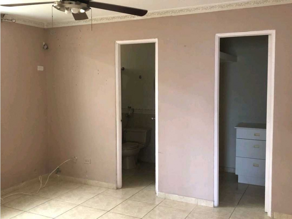 EN VENTA CASA BRISAS DEL GOLF — foto 4