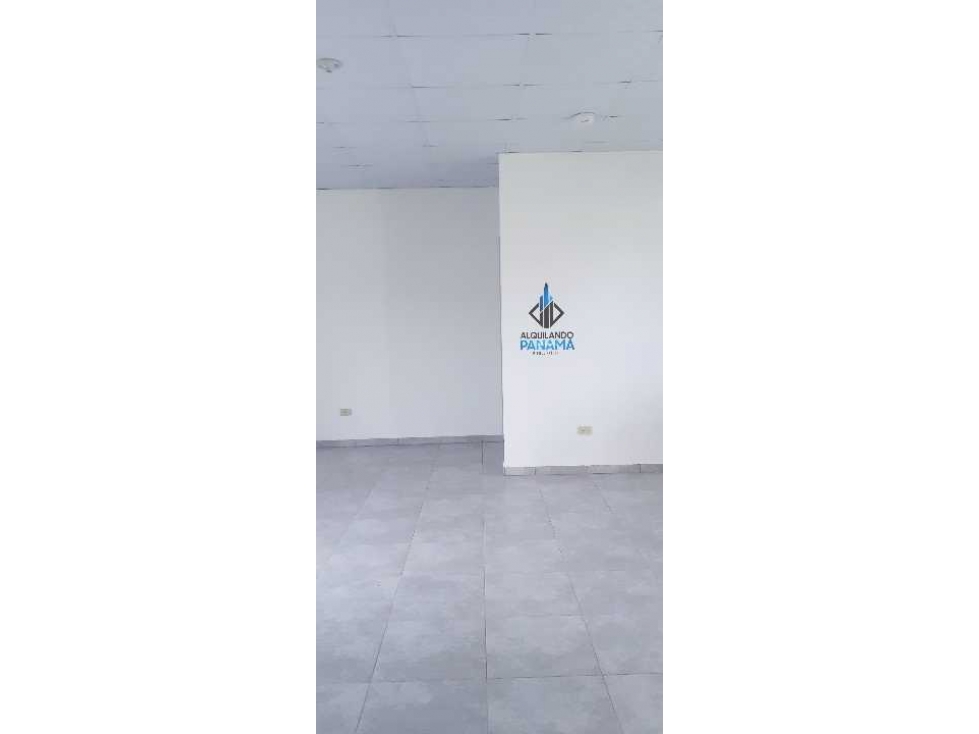 Se alquila casa de hermoso diseño, amplia y lista para estrenar! — foto 5
