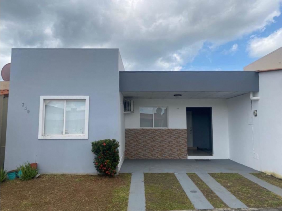Se alquila casa en las Arboledas Cluster los olivos - 1